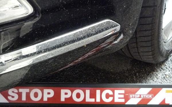 Saint-Étienne-du-Rouvray : un conducteur stoppé par la herse des policiers après un refus d’obtempérer