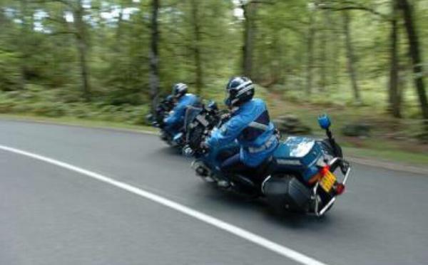 23 excès de vitesse sur la RN12 : les motards de la gendarmerie frappent fort dans l'Orne