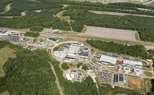 Aubevoye : un utilitaire électrique prend feu au centre technique Renault