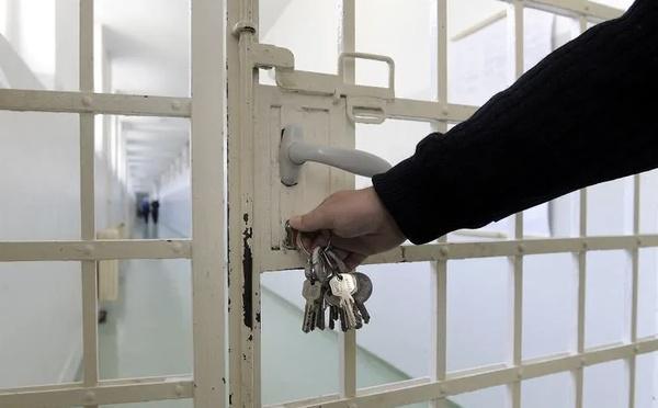 Trois passeurs britanniques interpellés en mer au large de Saint-Valery-en-Caux