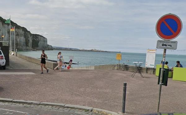 Dieppe : un homme secouru en mer au large de la plage du Puys succombe après un arrêt cardiorespiratoire