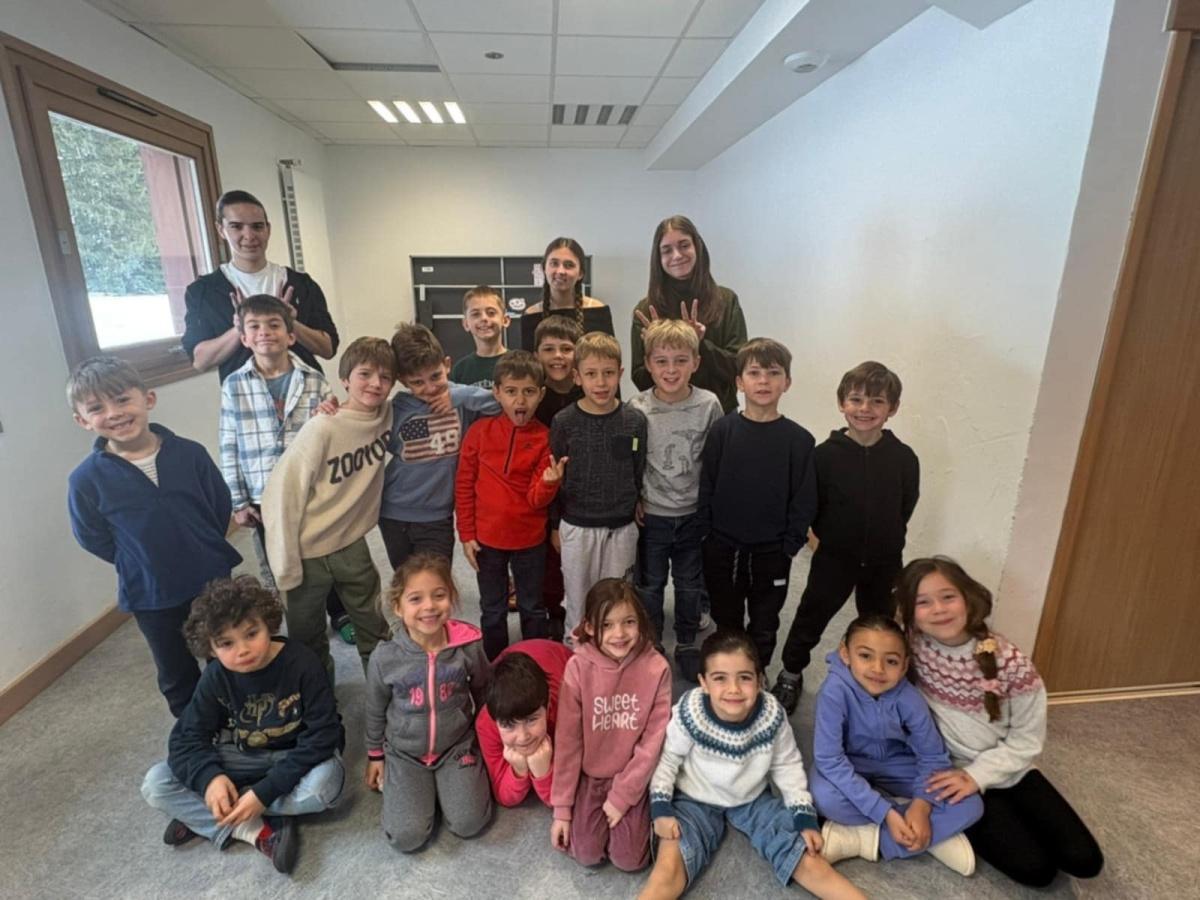 L'Avenière : Les groupes L'Avenière : Les groupes