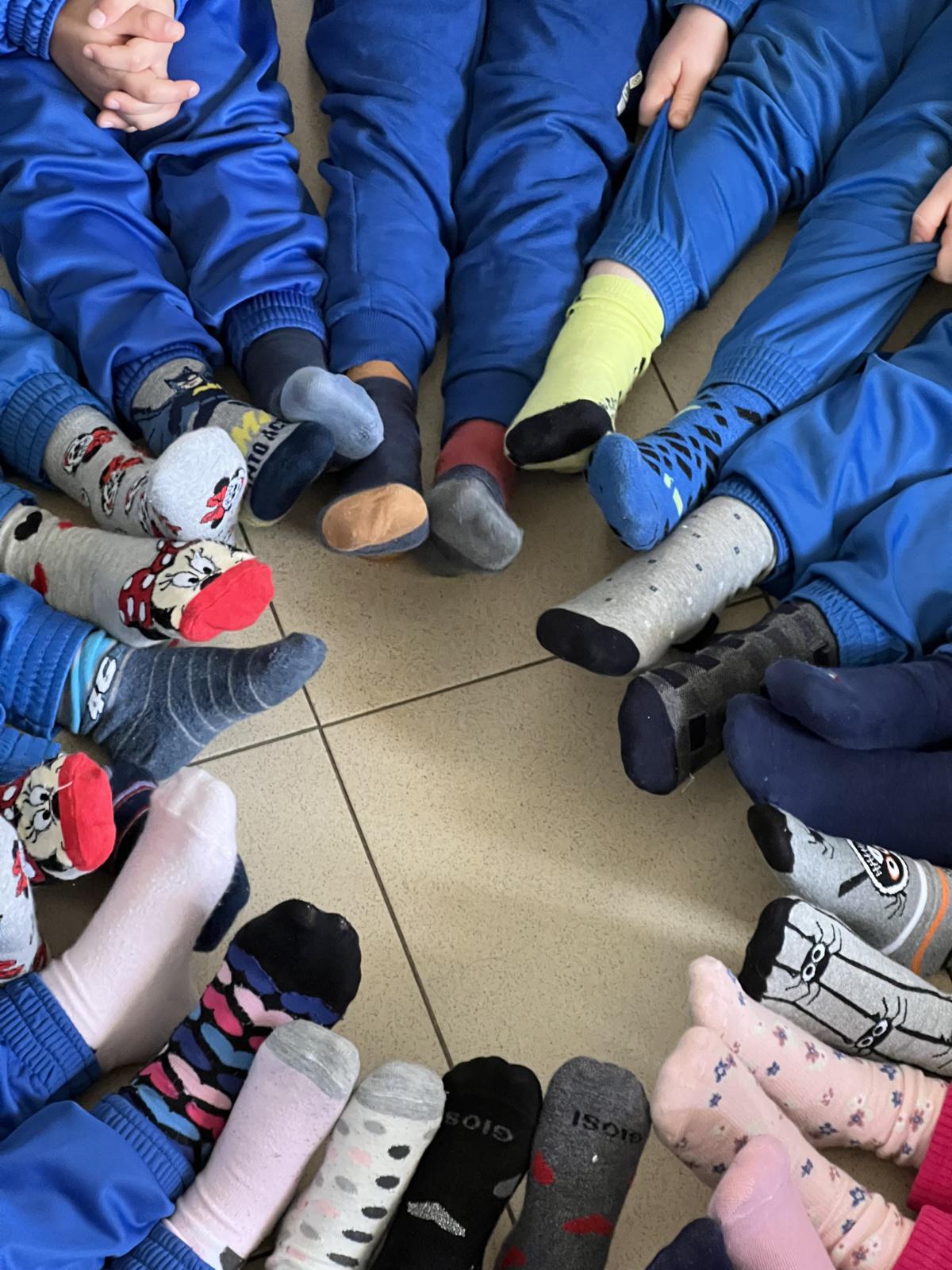 Calzini spaiati Calzini spaiati