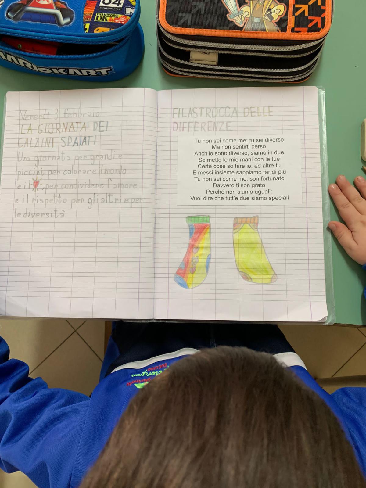 Calzini spaiati Calzini spaiati