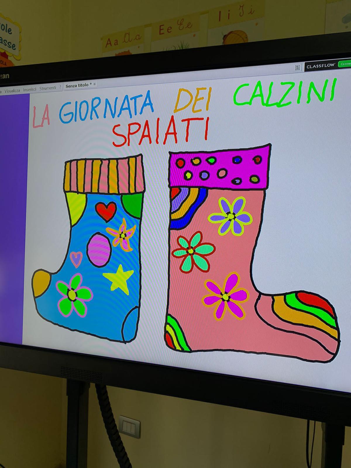Calzini spaiati Calzini spaiati