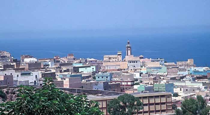 Vue de Mostaganem (Algérie), ville natale du cheikh al-Alawi.