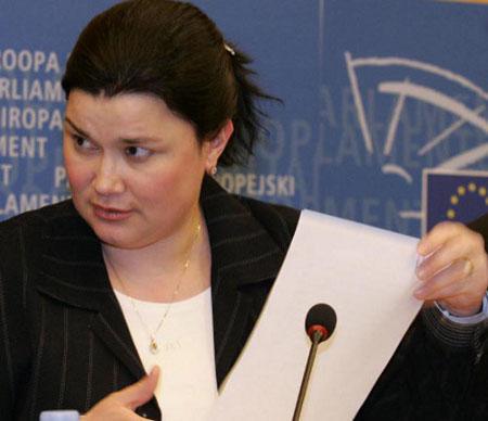Emine Bozkurt : « J’ai toujours été attachée à l’Europe et j’ai eu besoin de passer à l’action. »