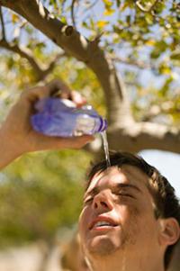 Canicule : nos vieux sont-ils menacés ?