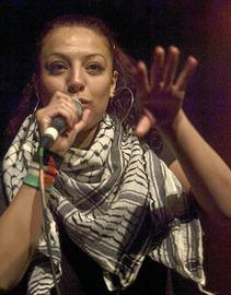 Entretien avec Safaa Arapiyat, rappeuse palestinienne