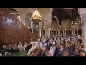 Pour la première fois, l'Aid el-Fitr est retransmis en direct à la télévision. Ici la capture d'écran de l'émission rediffusée sur le site de France 2.