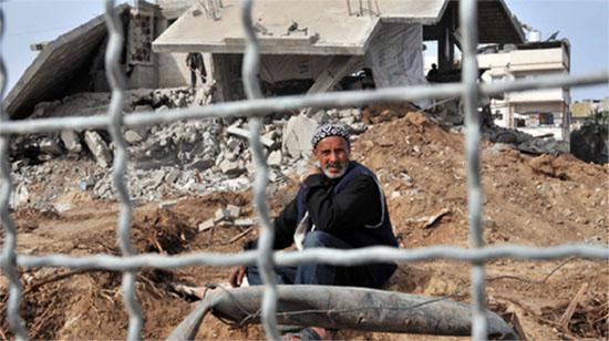 Photo de Shareefsa, photographe palestinien (voir son reportage photo sur la guerre à Gaza : http://www.flickr.com/photos/30837739@N04/show/ )