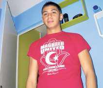 Hakim.