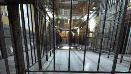 Voile intégral : amende ou prison à la clé