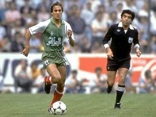 Rabah Madjer, l'homme qui a donné son nom à la célèbre talonnade, vient d’être nommé ambassadeur de l’UNESCO. Ici, sur cette photo, Rabah Madjer en 1982. (DR)