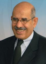 Mohamed El Baradei, ex-directeur général de l'Agence internationale de l'énergie atomique (AIEA), a reçu le prix Nobel pour la paix en 2005.