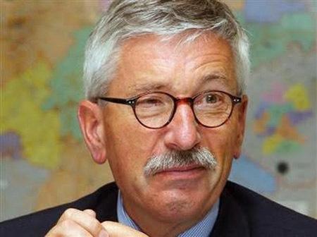 Thilo Sarrazin, ou comment vendre un best-seller en surfant sur la peur anti-musulmane.