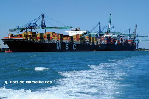 Avec 178 M€ de chiffre d’affaires en 2009, Marseille-Fos est le 1er port de France et de Méditerranée, le 4e port européen et le 3e port mondial en pétrochimie.