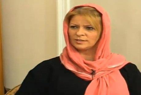 Lauren Blooth, journaliste et une des convertis britanniques à l'islam parmi les plus médiatisés outre-Manche, du fait de son lien de parenté avec Tony Blair, ex-Premier ministre.