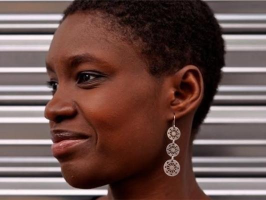Rokhaya Diallo : "Je suis convaincue que le fait d’être Noire annule mon islamité aux yeux de cette société"