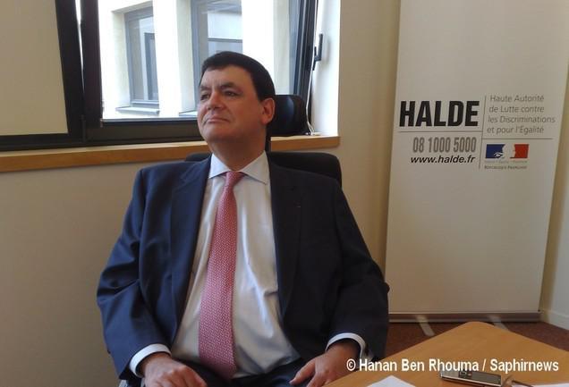 Eric Molinié, président de la HALDE, lors de la présentation à la presse du dernier rapport annuel de l'institution avant sa disparition annoncée