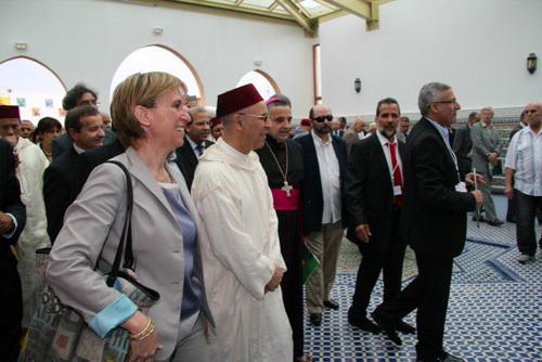 Les autorités locales et religieuses lors de l'inauguration de la Grande Mosquée de Saint-Etienne, le 19 juin 2012.