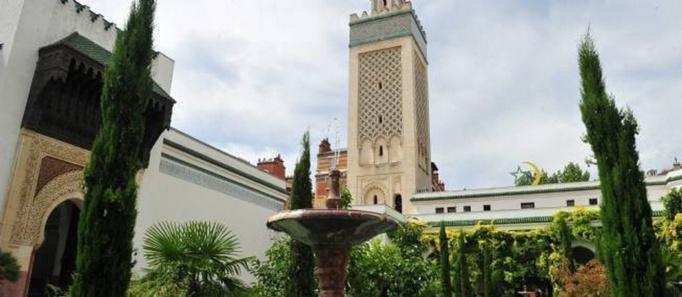 L'ultimatum de Valls pour relancer la Fondation des œuvres de l’islam