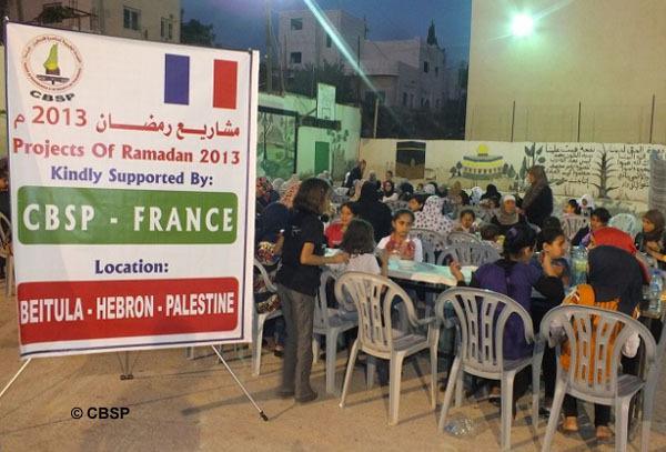 Le Comité de bienfaisance et de soutien aux Palestiniens (CBSP) lance cette année le site jedonnemazakat.org. Sa campagne Ramadan 2013 s'élève à 450 000 €.