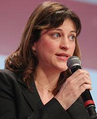 Juliette Méadel : « Face à la défiance à l'égard du système démocratique, élever le niveau du débat public » Juliette Méadel : « Face à la défiance à l'égard du système démocratique, élever le niveau du débat public »