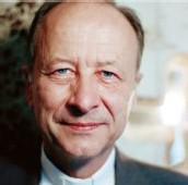 Mgr Michel Dubost, évêque d'Evry (Essonne)