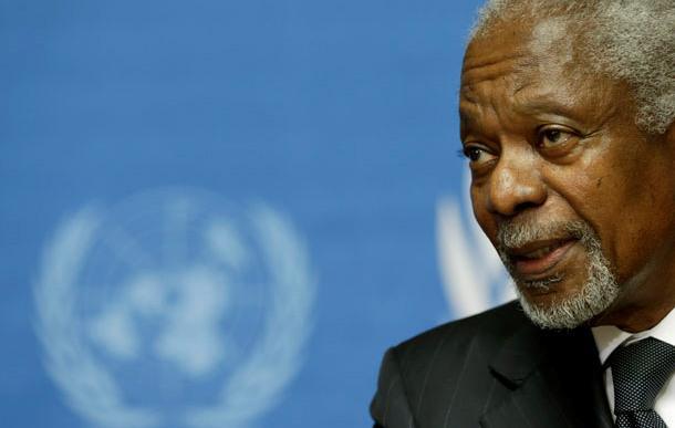 Rohingyas : missionné par Aung San Suu Kyi, Kofi Annan hué en Birmanie