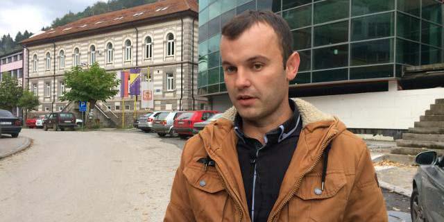 Le Serbe Mladen Grujicic est le premier maire non musulman de Srebrenica depuis 1999.