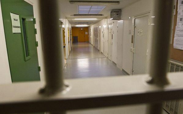 Le regroupement des détenus radicalisés en prison abandonné
