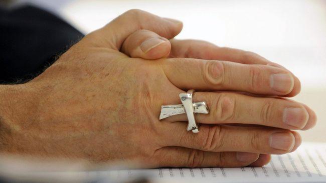 Le grand pardon des évêques de France aux victimes de prêtres pédophiles
