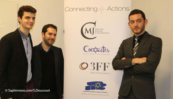Emmanuel Michel (Coexister), Rafaël Tyszblat et Ilja Sichrovsky (MJC) lors du symposium consacré au dialogue interreligieux et interculturel à la FIAP Jean Monnet. ©Saphirnews/S.Doucouré.