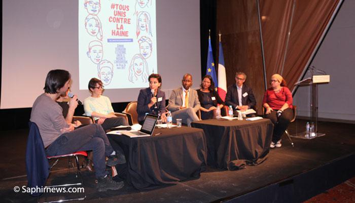 La Dilcra a défendu son bilan lors d'un colloque organisé le 24 novembre en présence de plusieurs ministres. Ici, la ministrèe de l'Education nationale Najat Vallaud-Belkacem.