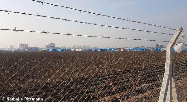 De la Syrie à la Turquie - Immersion dans un camp de réfugiés