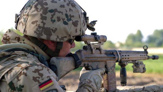 Un soldat allemand déguisé en réfugié projetait de commettre un attentat