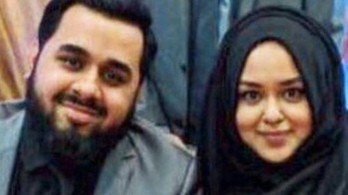 Husna Begum, 22 ans, aux côtés de son frère Hanif, 26 ans, sont morts avec leur frère Hamid, 29 ans et leurs parents lors de l'incendie de la tour Grenfell à Londres.