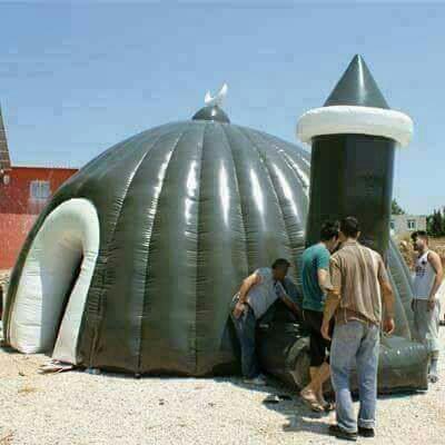 La photo d'origine non sourcée.