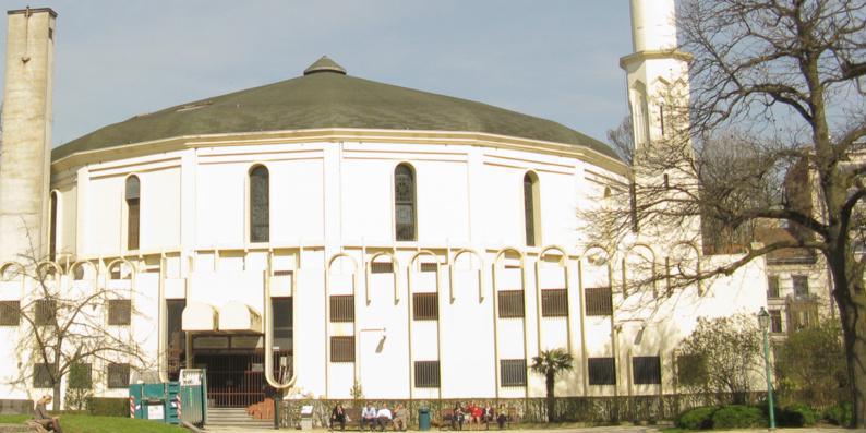 Belgique : le gouvernement veut ficher tous les imams avec l’aide de l’EMB