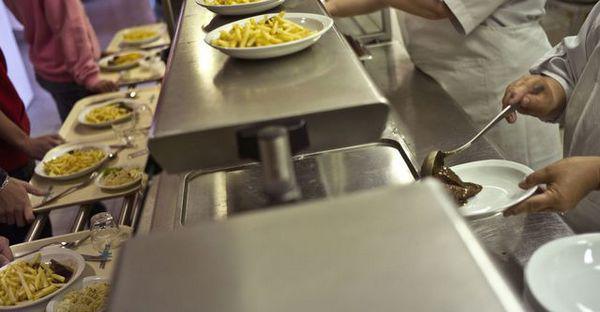 Chalons-sur-Saône : le RMF se réjouit du retour des menus de substitution au porc