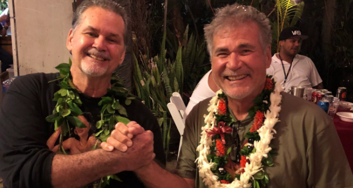 Walter McFarlane et Alan Robinson, amis depuis 60 ans, ont récemment découvert qu’ils sont demi-frères.