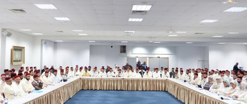 L'Union des mosquées de France (UMF) a accueilli, la veille du mois du Ramadan 1439/2018, 142 psalmodieurs du Coran, 12 conférencières et 8 conférenciers, tous venus du Maroc pour officier dans des mosquées françaises durant le mois de jeûne. © UMF