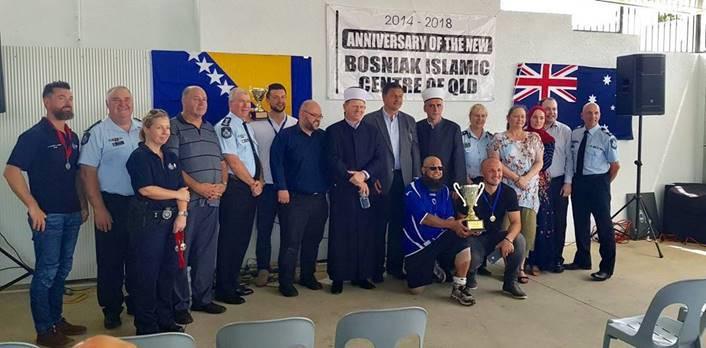 Australie : quand imams et policiers jouent ensemble au football