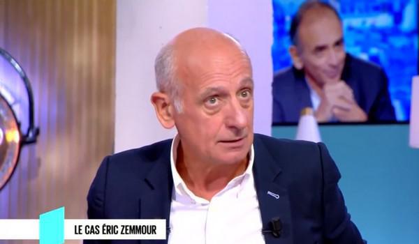 Pour Jean-Michel Aphatie, le « délinquant » Eric Zemmour doit être interdit d'antenne (vidéo)