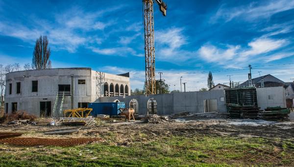 Des croix gammées découvertes sur le chantier d'une mosquée de Charleville-Mézières