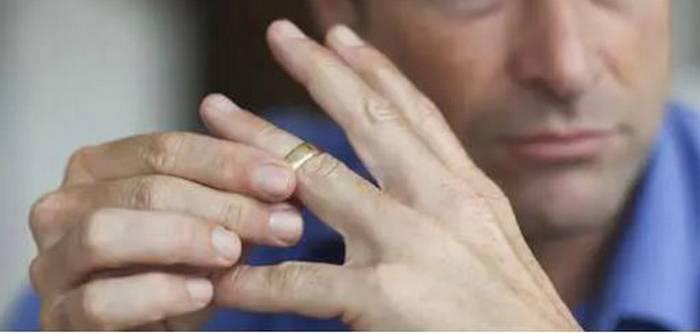 Redouane : « Je demande conseil pour un frère, souvent en clash avec sa femme »