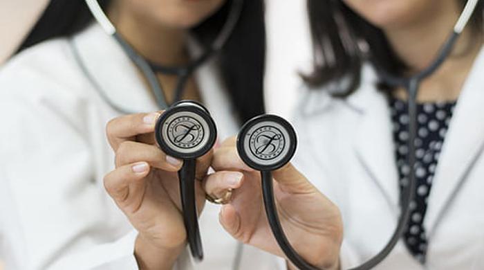 Les médecins à diplôme étranger en France : tous médecins et tous égaux ?