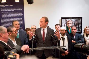 Bertrand Delanoë lors de l'inauguration de l'ICI Goutte-d'Or, jeudi 28 novembre. © Jean-Baptiste Gurliat / Mairie de Paris.