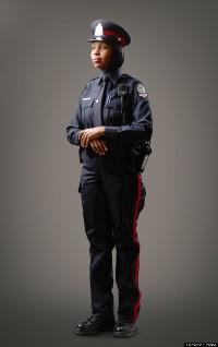 Canada : un uniforme avec hijab pour les policières